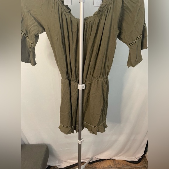 Soprano Olive Green romper‎ size small - Picture 6 of 13